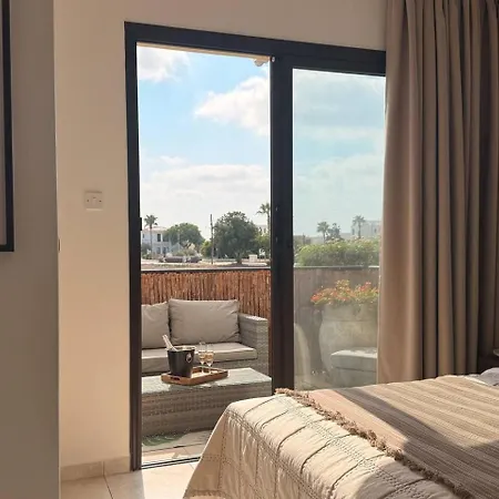Sabai - Pool, Sea View And Sunset Terraces דירה פאפוס